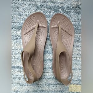 Crocs Serena Sexi Flip Thong Sandals Bronze 8